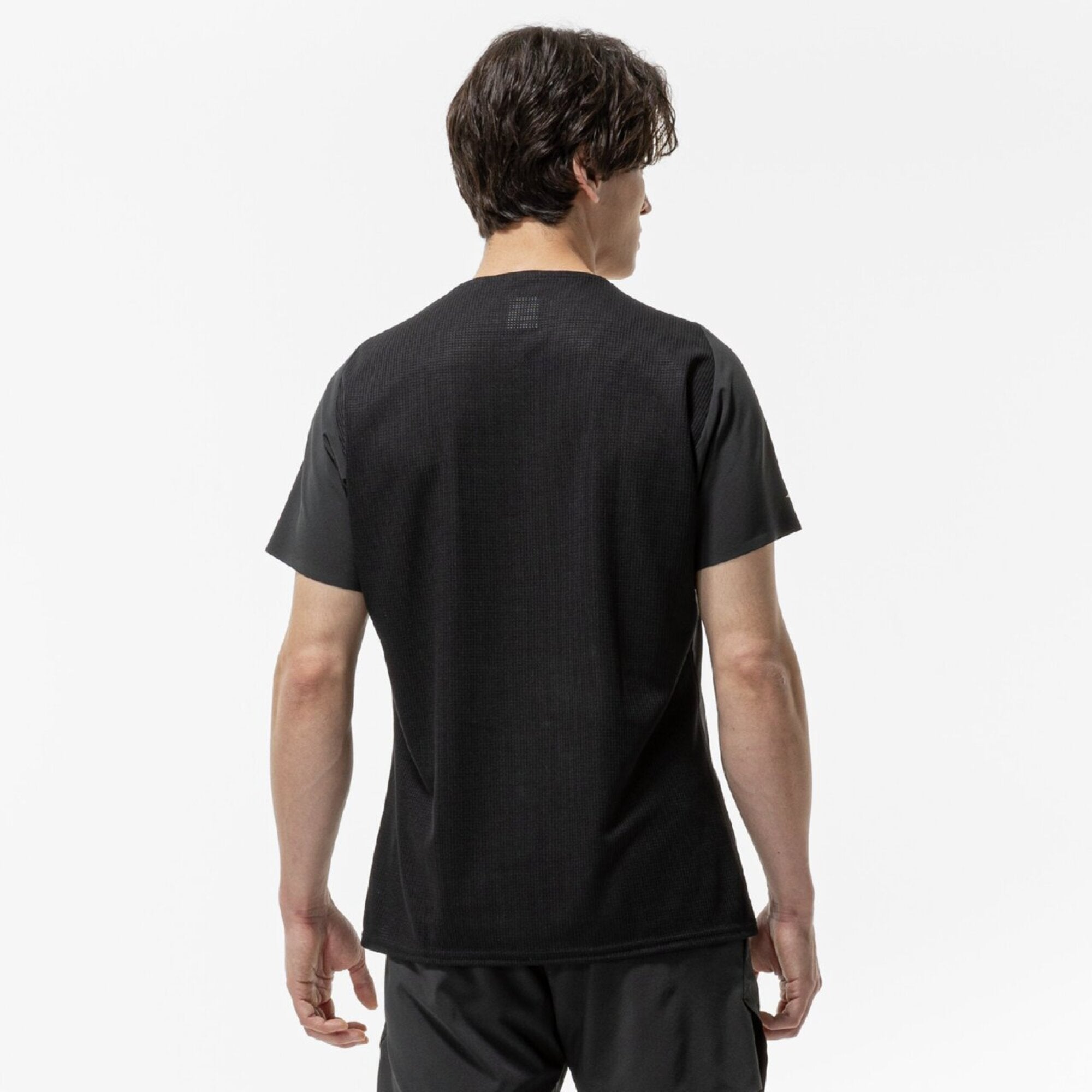 Men's Football Apparel – Mizuno Malaysia