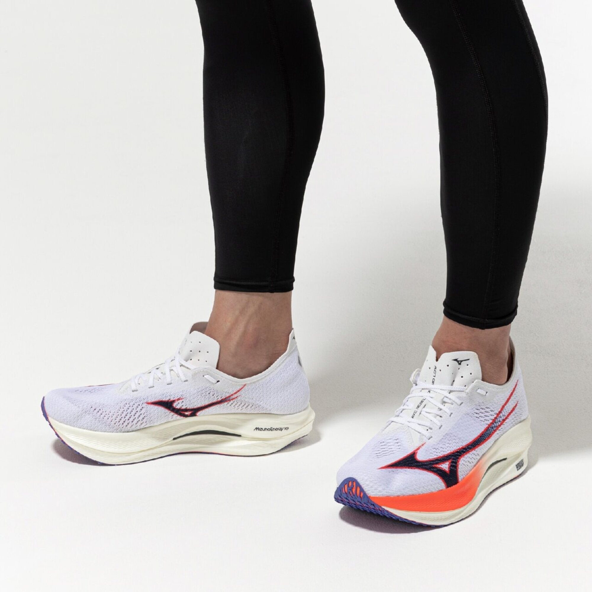 WAVE REBELLION PRO LOW – Mizuno Malaysia